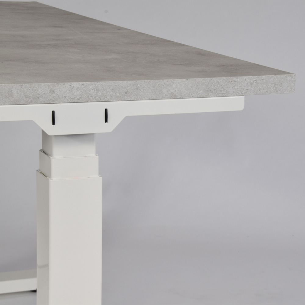 scrivania-e-sedia-ergonomica-per-casa