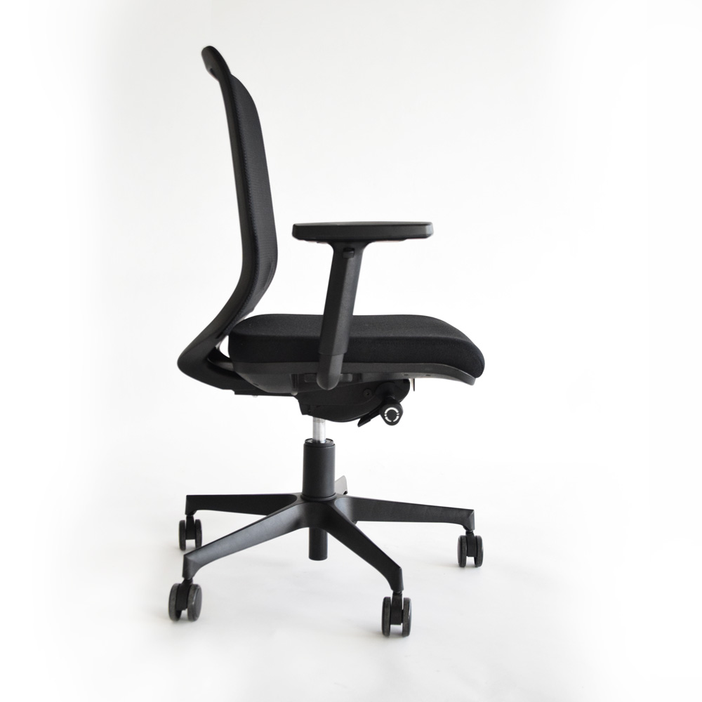 sedia-ufficio-ergonomica-per-lavorare-da-casa